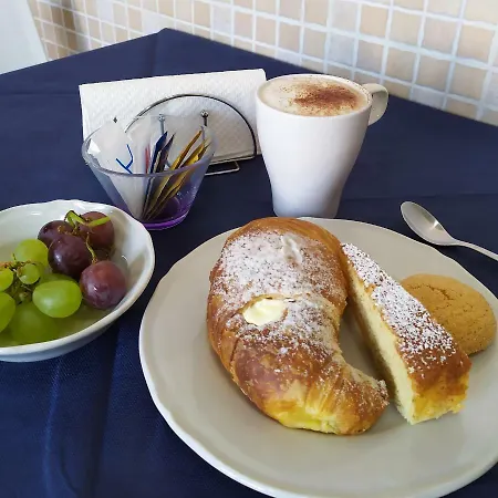 Coccinella 3*
